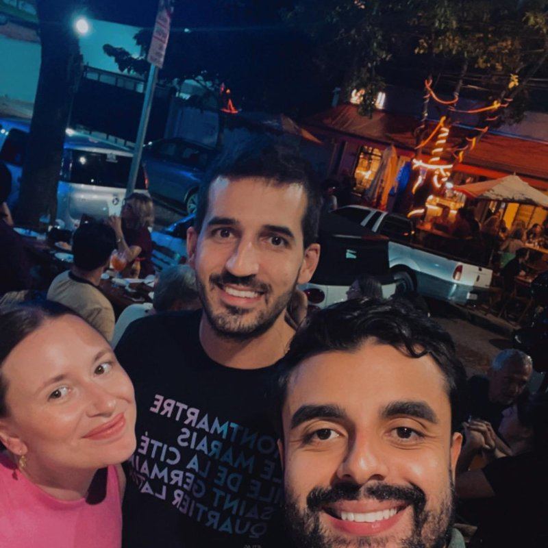 Guilherme com Ivan e Gabi, fundadores da Gat And Go